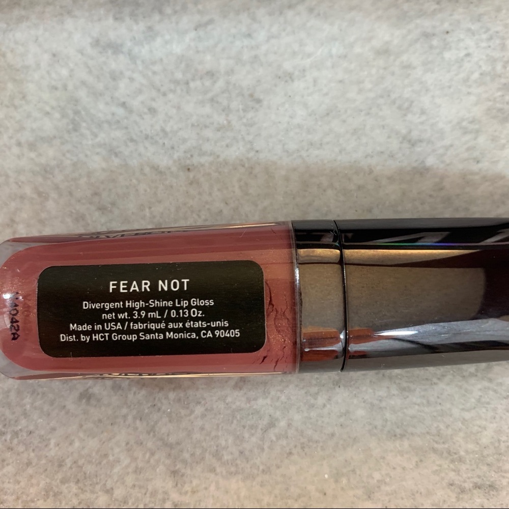Sephora Divergent Multipiece Collectors Makeup Kit - Picture 15 of 16